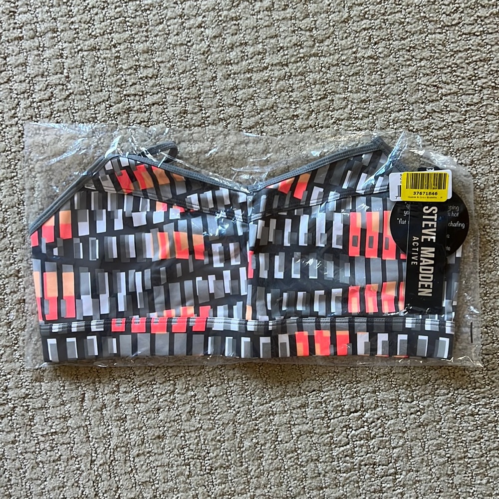 New Unopened Steve Madden bralette